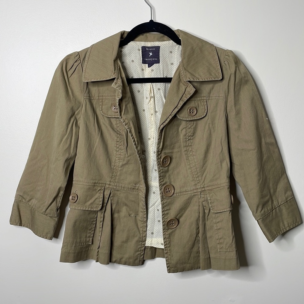 Women’s khaki Fit and Flare Blazer